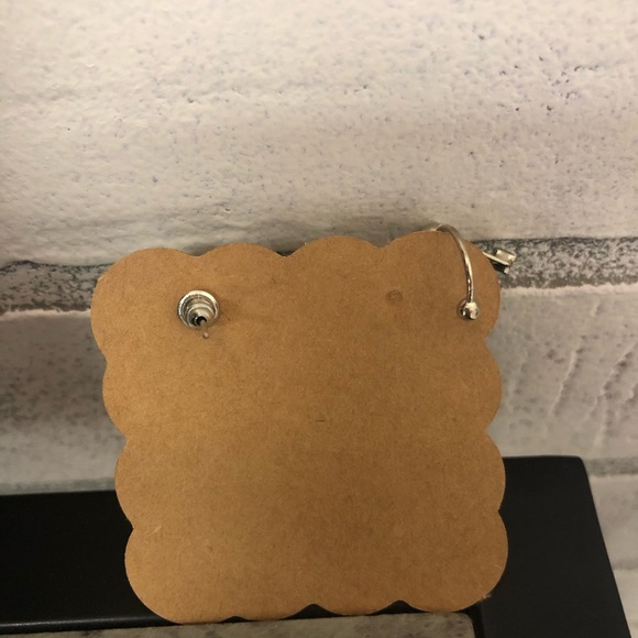 Rhinestone ear cuff - Picture 3 of 5